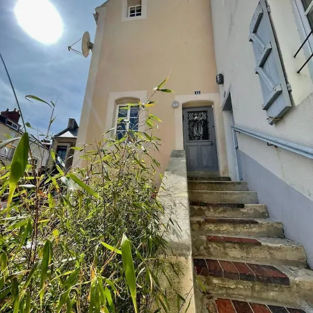 La Maison De Pierre 2 度假居 贝桑于潘港