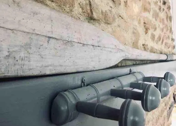 Semesterbostad La Maison De Pierre 2 *